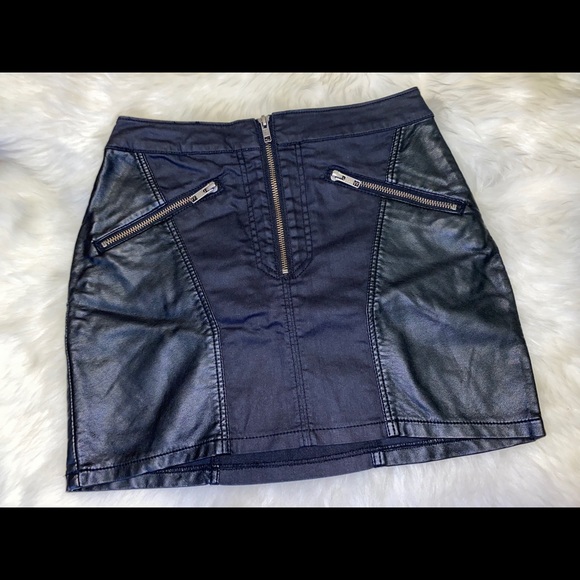 Tight Mini Skirt | Divided by H&M - Picture 2 of 4